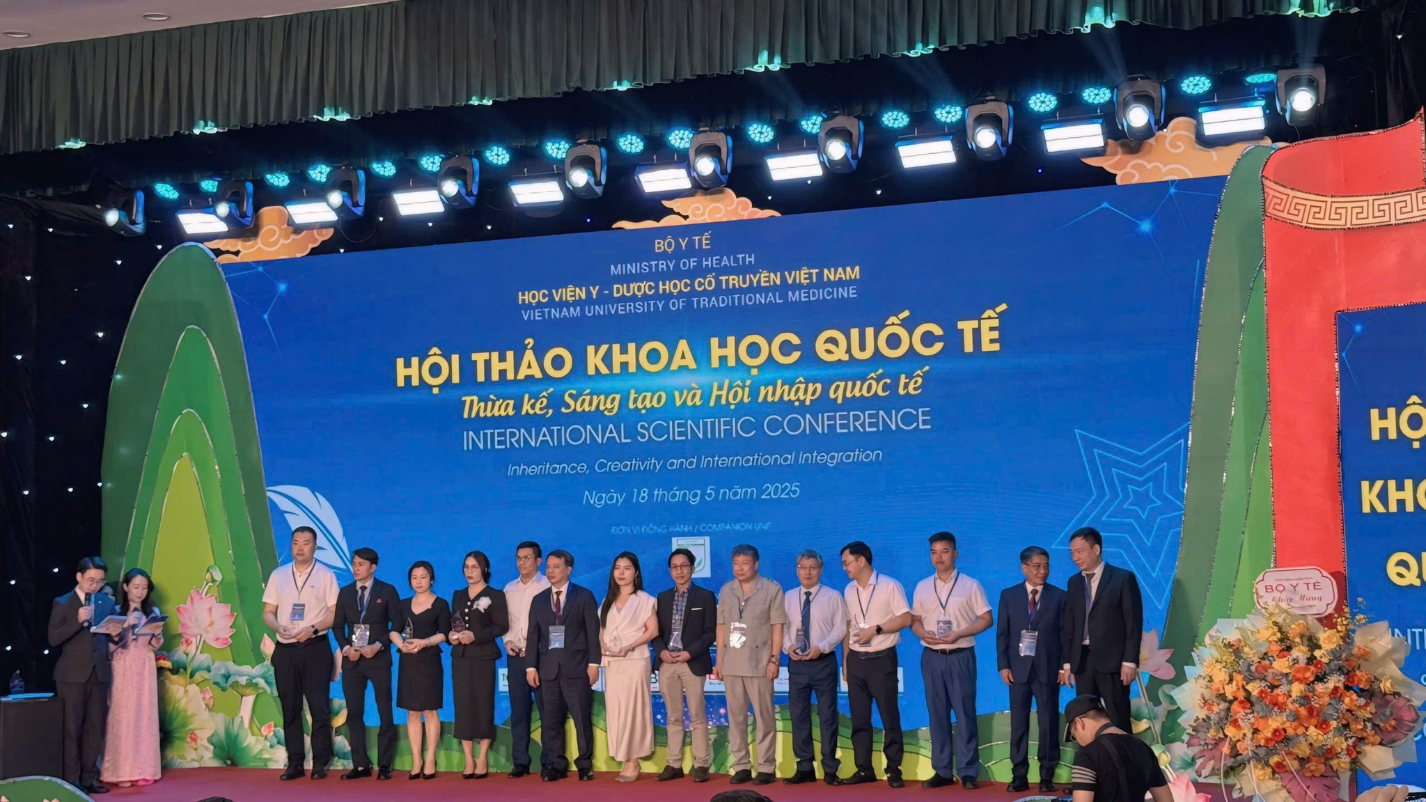 Thiên Dược vinh dự tham gia Hội thảo Khoa học Quốc tế với chủ đề: “Thừa kế - Sáng tạo - Hội nhập quốc tế”